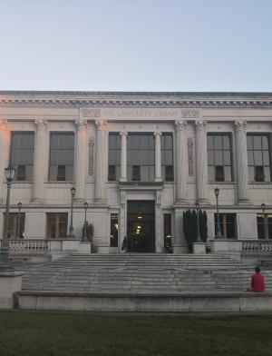 カリフォルニア大学バークレー校_F022
